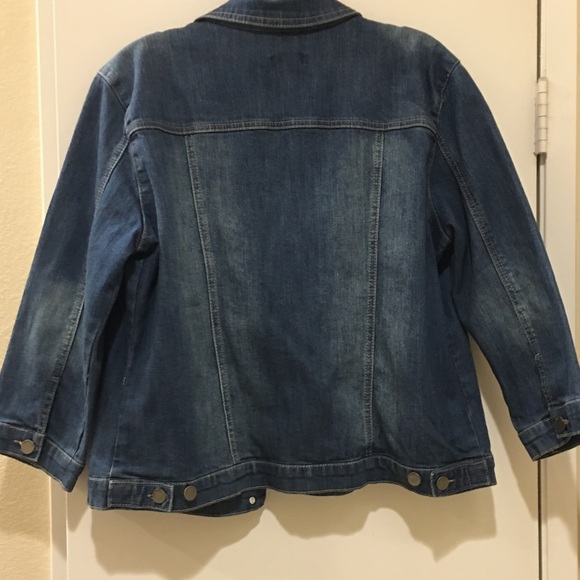 ♦️BNC♦️Jean Jacket - Picture 4 of 4